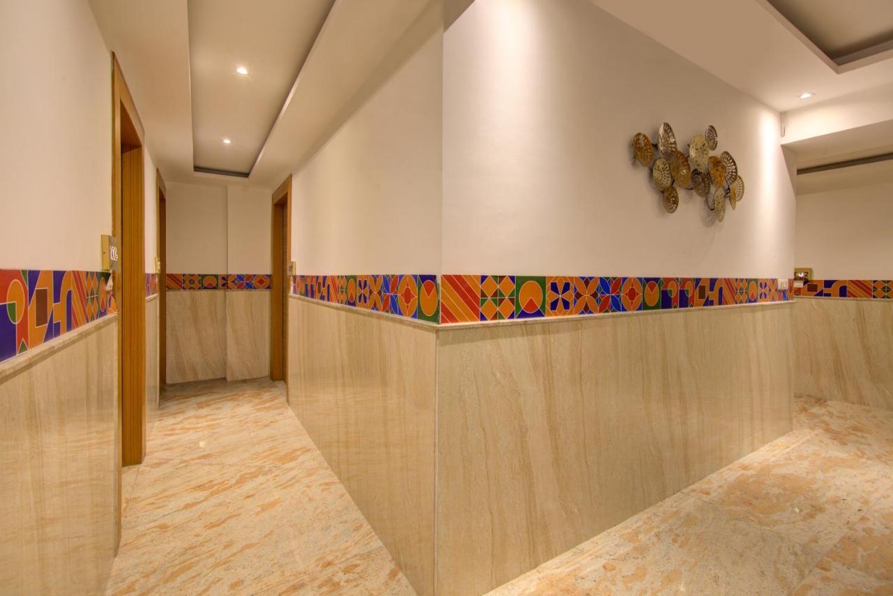 The Elevate Hotel - Near Delhi International Airport Neu-Delhi Exterior foto
