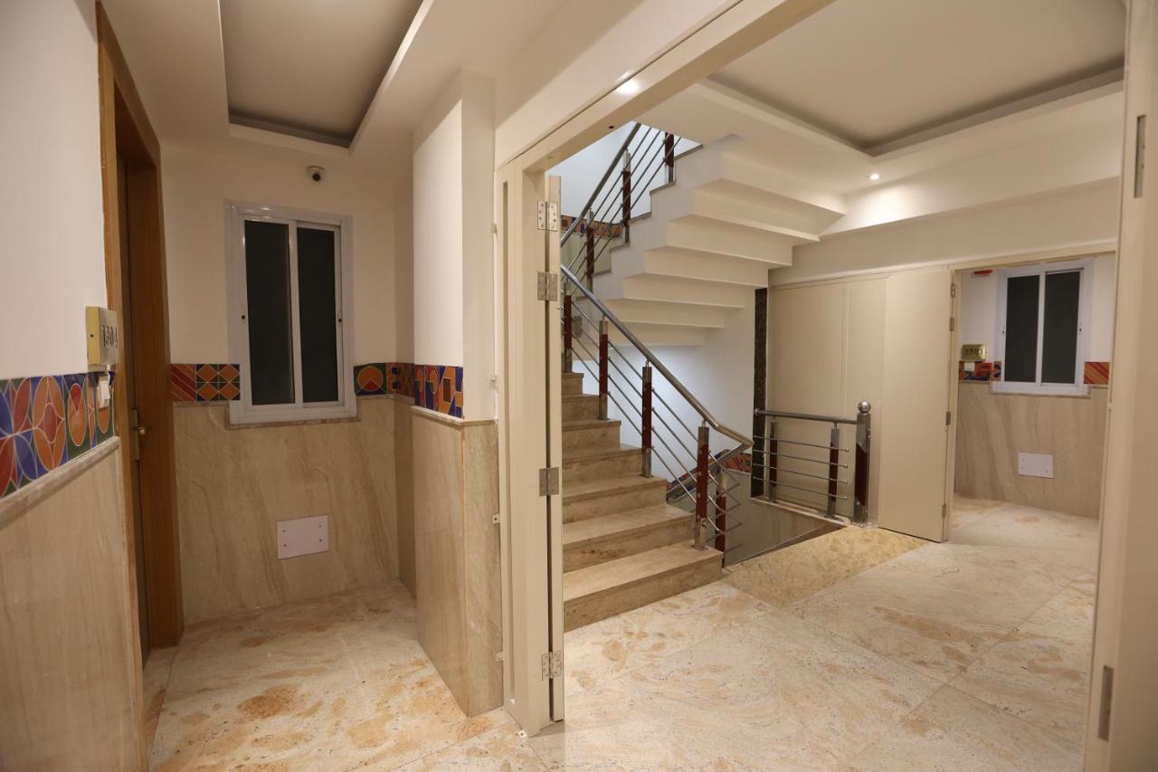 The Elevate Hotel - Near Delhi International Airport Neu-Delhi Exterior foto
