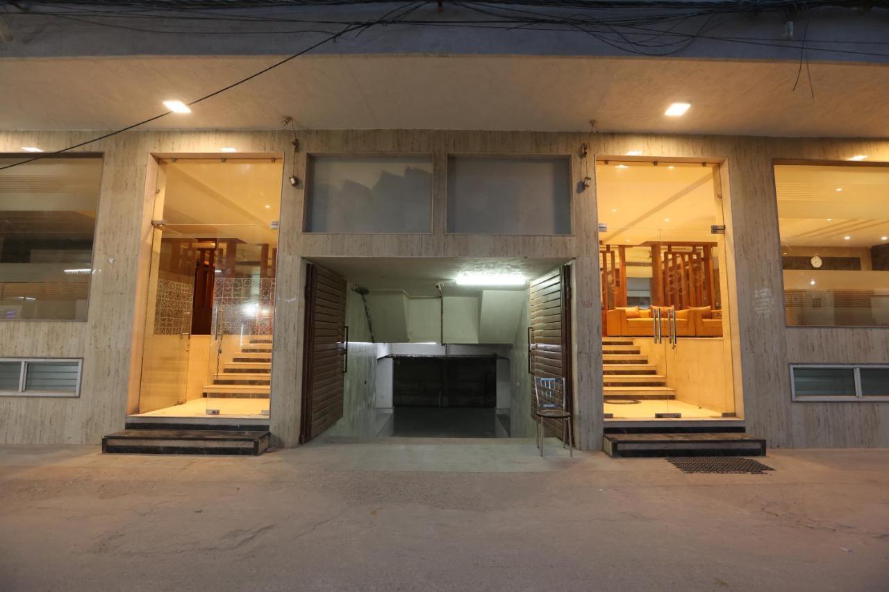 The Elevate Hotel - Near Delhi International Airport Neu-Delhi Exterior foto
