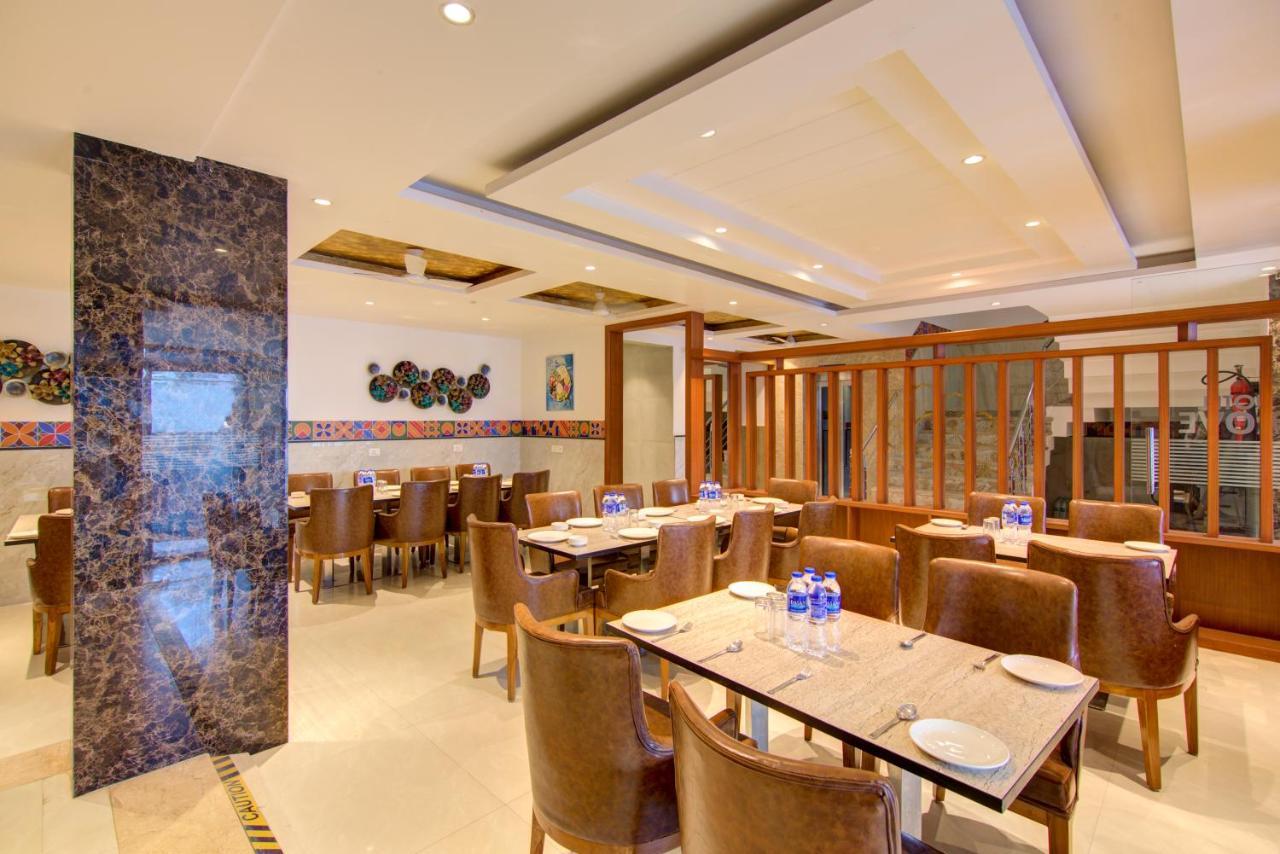 The Elevate Hotel - Near Delhi International Airport Neu-Delhi Exterior foto